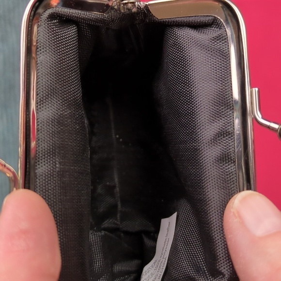 San Francisco Crystal Change Purse - Picture 4 of 8